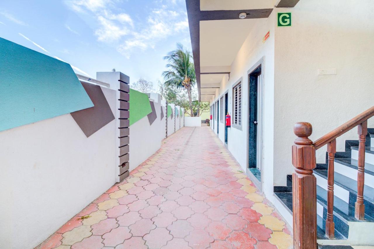 Capital O 71872 Sahyadri Cottage Alībāg Exterior foto